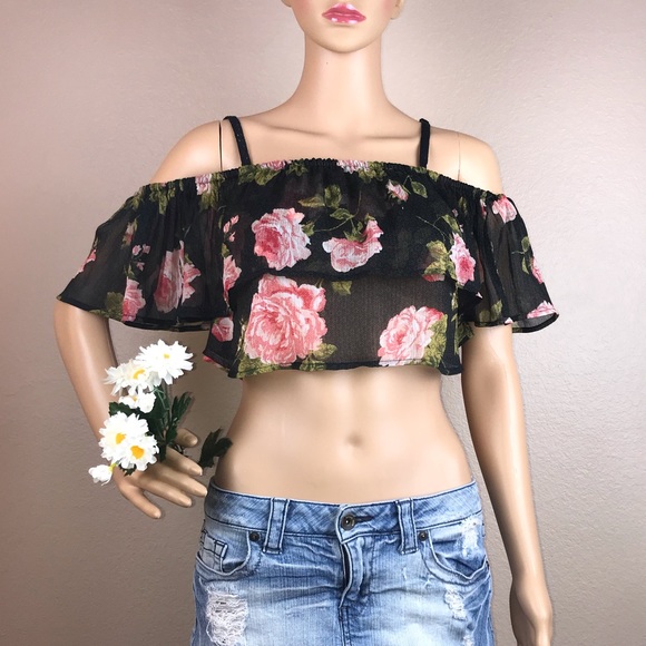 UO Kimchi Blue Black Floral Rose Leaf Crop Cold Shoulder Blouse Top - Picture 2 of 10